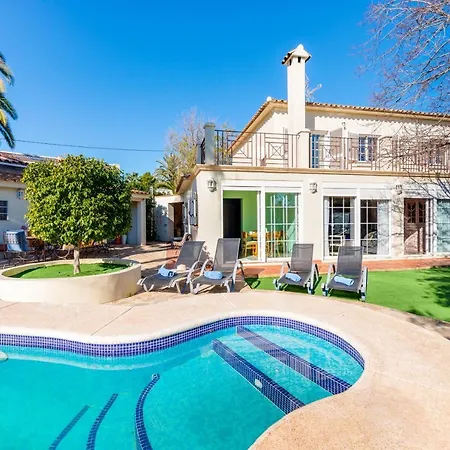 Villa Viky