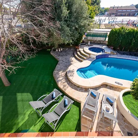 Villa Viky